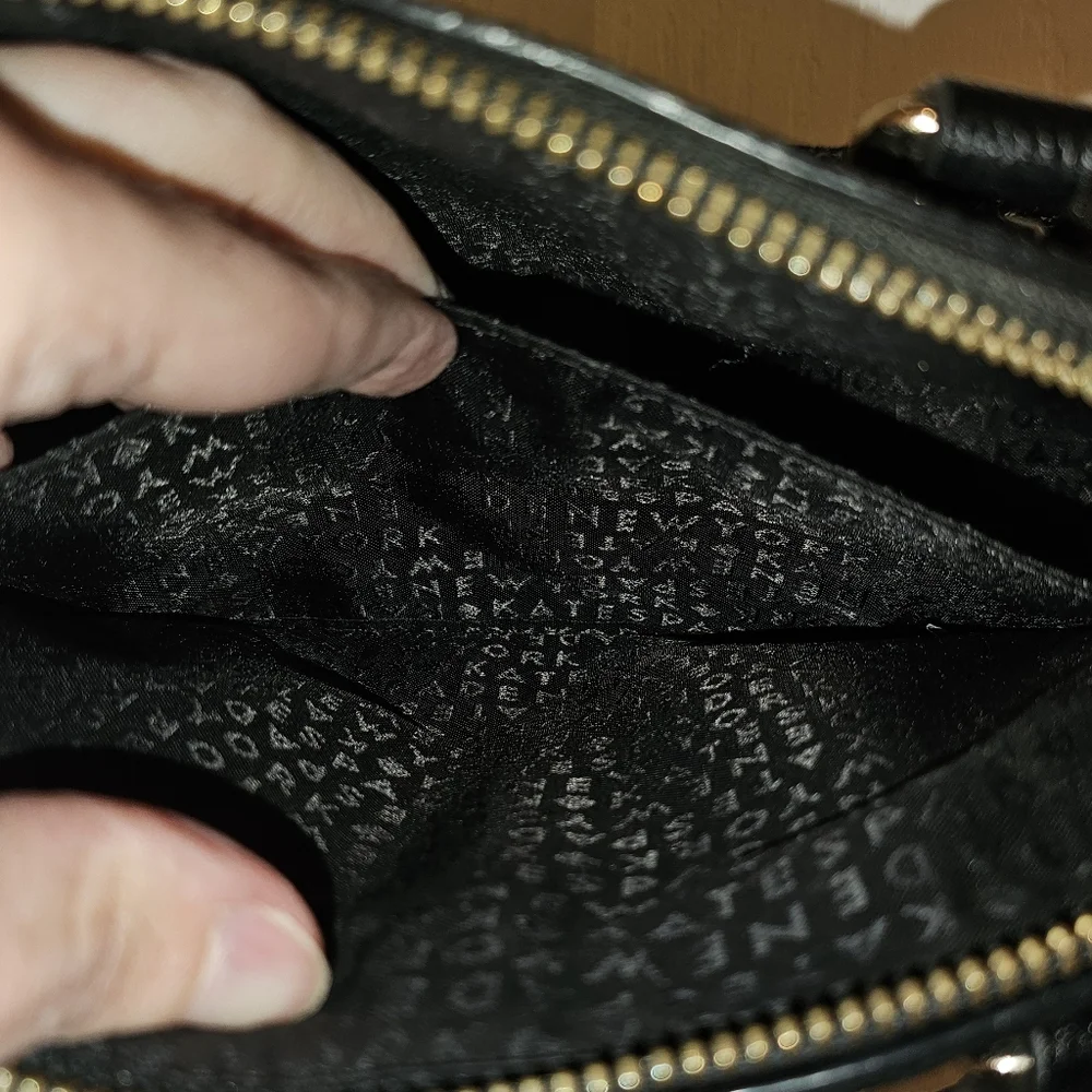 Kate Spade EUC Laurel Way Glitter Mini Riley Crossbody - Black